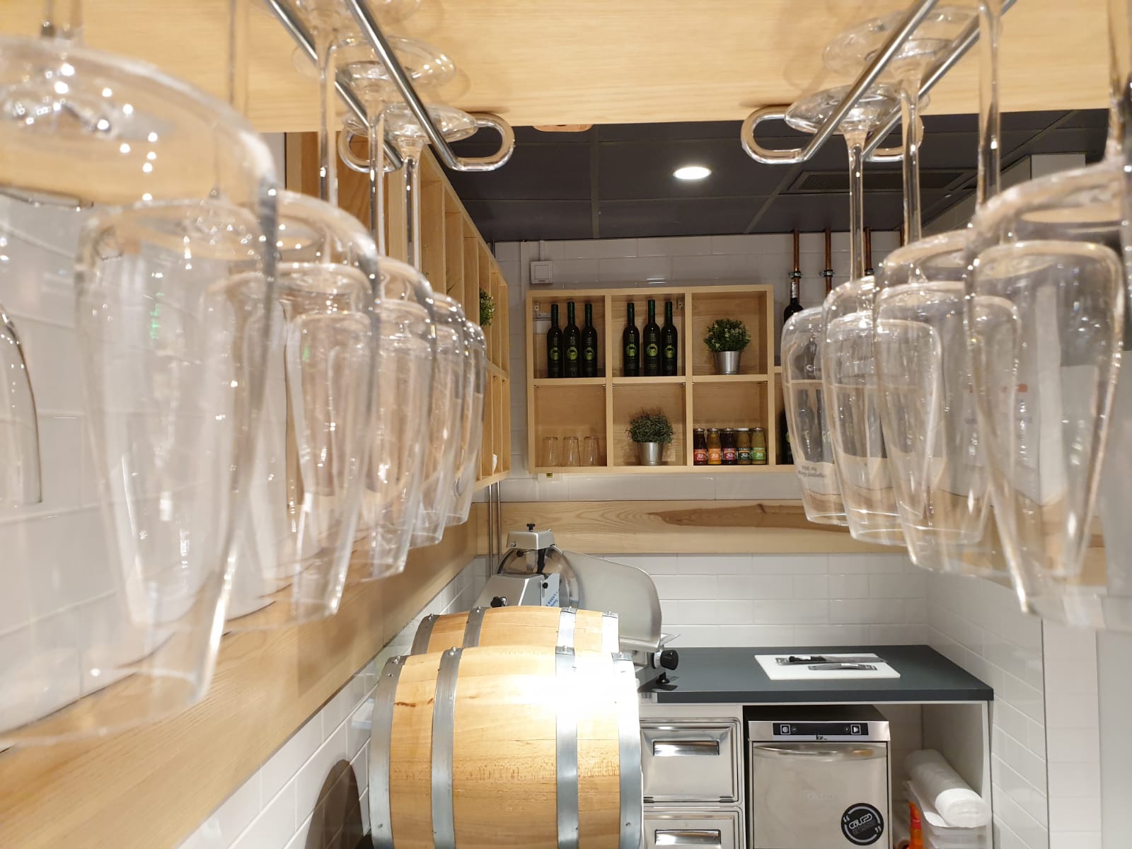 b8f15865-c91e-4654-8849-90d5c9a70fcc